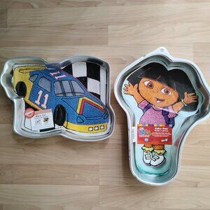 Wilton Dora The Explorer Racing Car baking pans